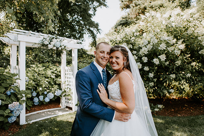 A Breathtaking Cape Cod Hydrangea Wedding