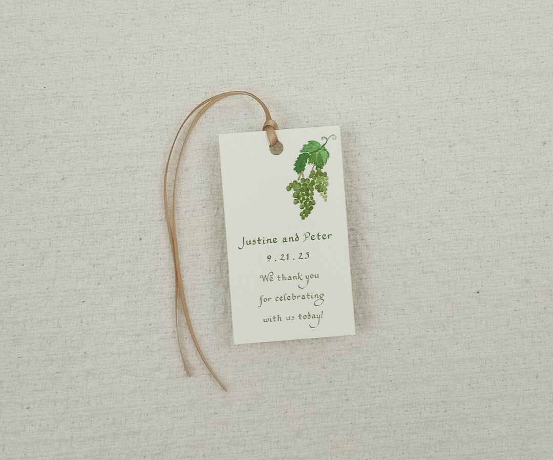 Vineyard grapes favor tags