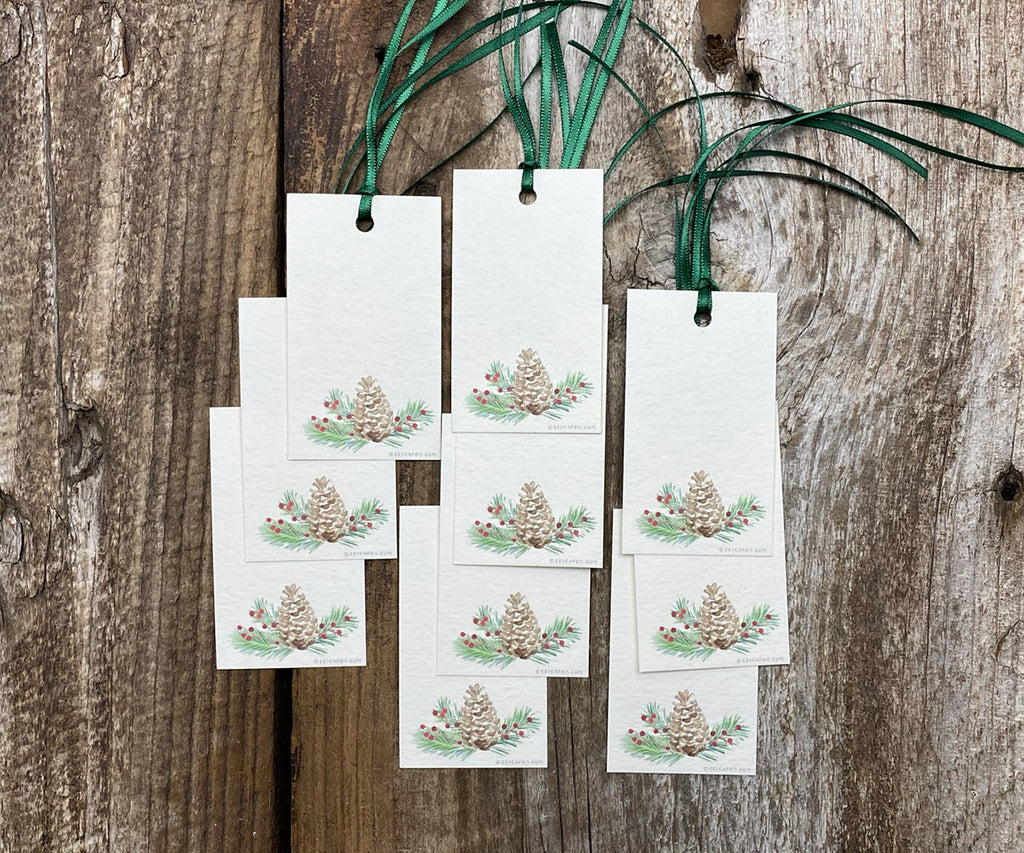 Pine cone and berries gift tags
